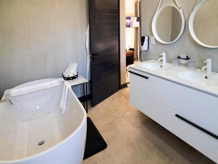 30868f3c-219b-44e7-bc94-d05aa4d55f14