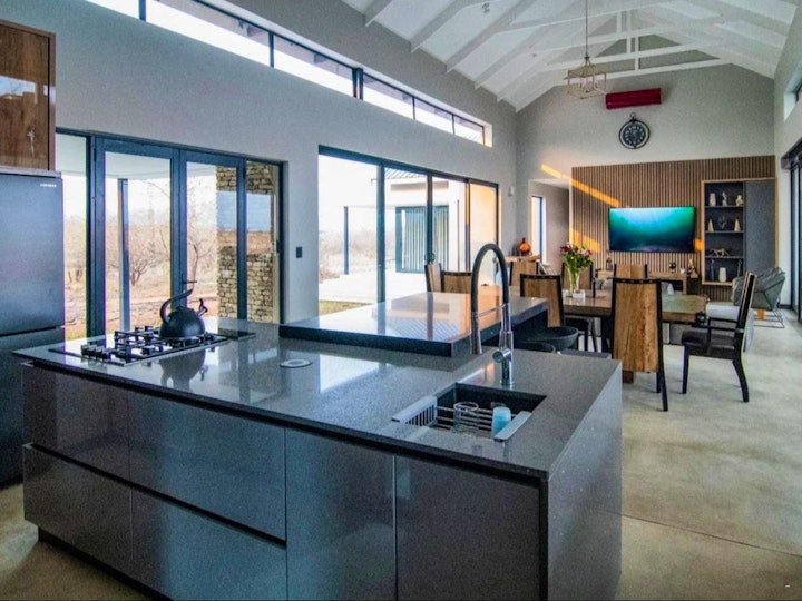 8b40d911-8fb9-4e86-ae50-2867a1d9e1da