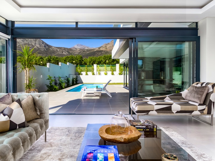 991232cc-a682-4645-90dc-6201638ad128