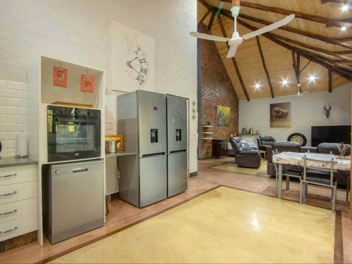 b9fb2089-6be5-472d-b874-9220f2f408db